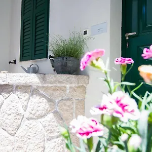 Apartment Petrinic Crnogaj, Baška